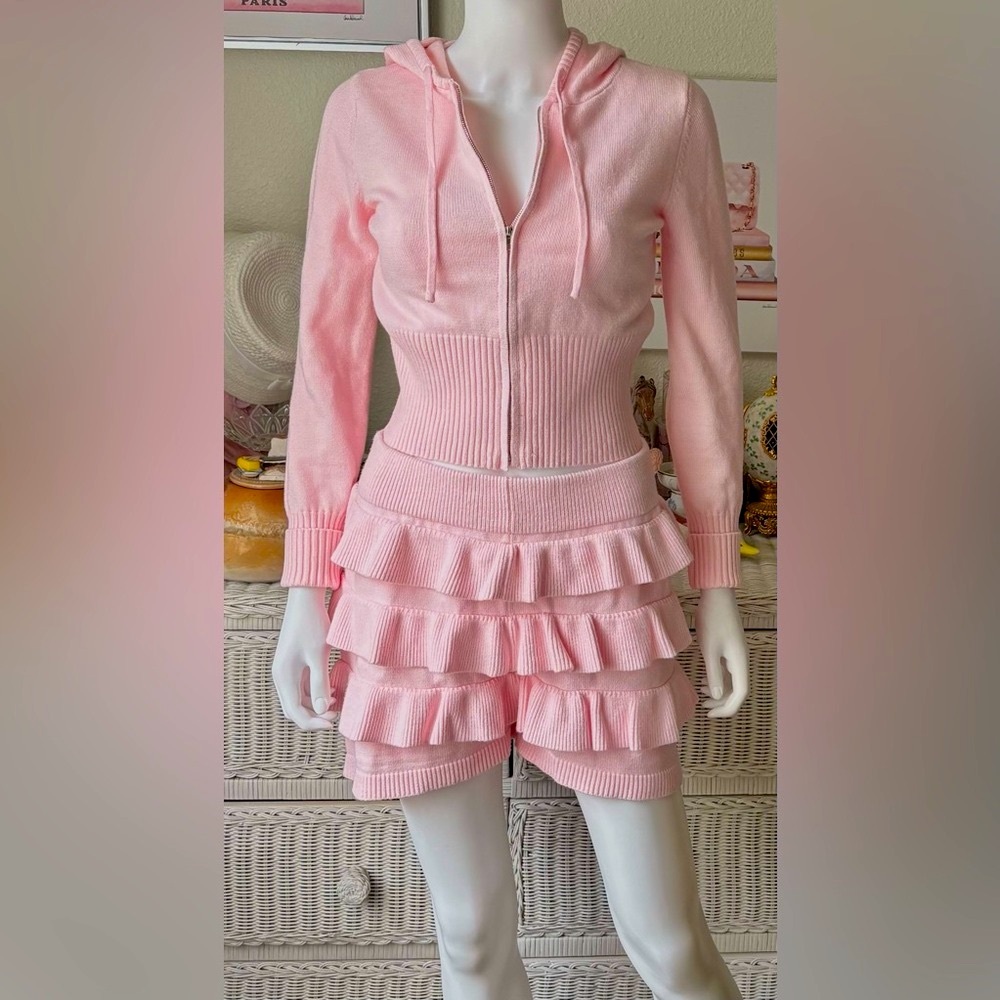 Faded Rose Hoodie & Ruffled Shorts 2 Piece Set in Pink Size L NWOT